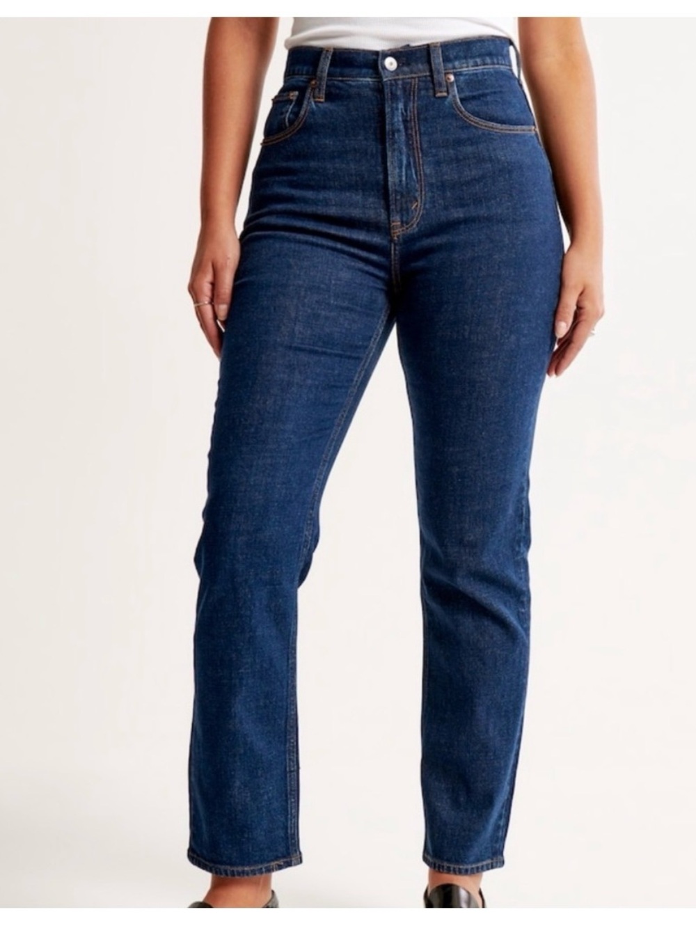 Abercrombie & Fitch Women's Dark Blue Straight-Leg Jeans